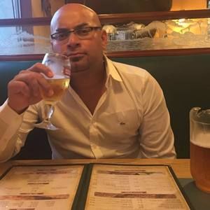 Meet your Posher, Bal j